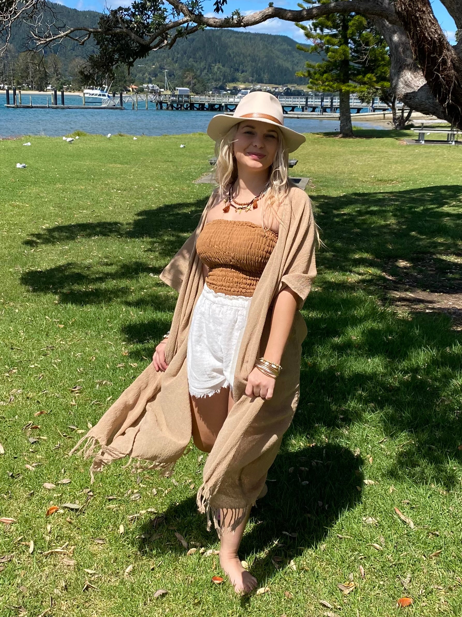 Sukaah Australia women’s boho kimono jacket in eco-friendly ramie fabric.