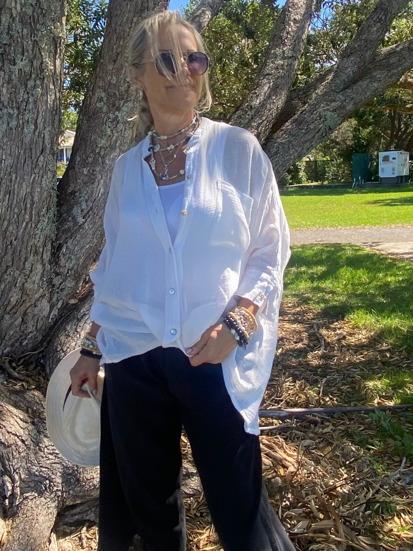 SUKAAH Isabella Bag Shirt in white – breathable ramie natural fibre oversized shirt